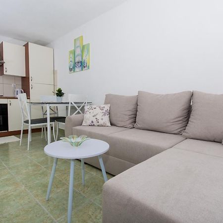 Apartment Mika 2 Trogir Eksteriør bilde